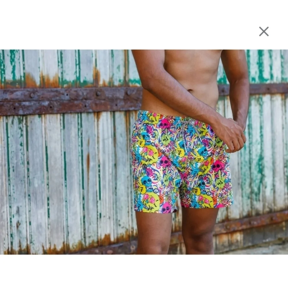 Boardies Skull Grillz swim trunks Size L